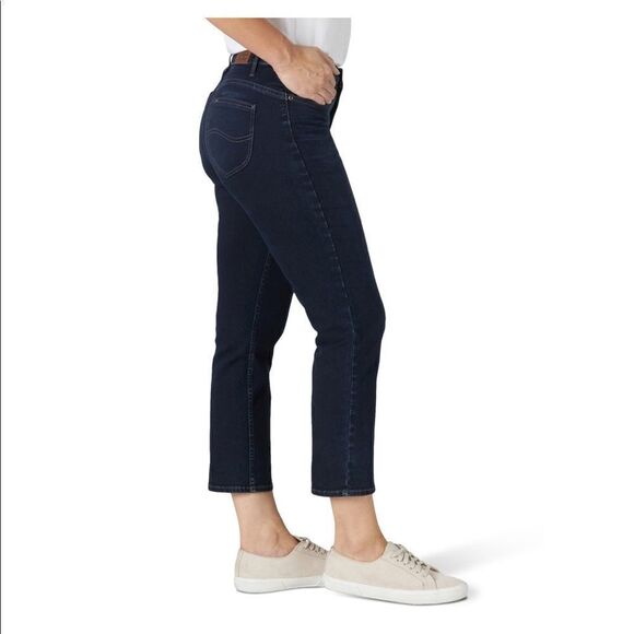 LEE Women’s Slim Fit High Rise Crop Pull on Jeans - Picture 1 of 10